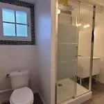 Maisonnette Aux Portes Du Medoc * Blanquefort (Gironde)