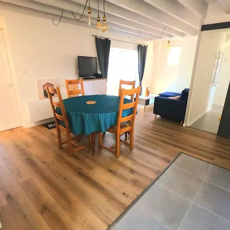 Holiday home Maisonnette Aux Portes Du Medoc *