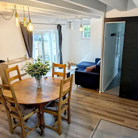 Сasa de vacaciones Maisonnette Aux Portes Du Médoc *